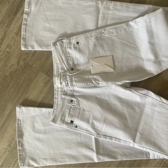 🔥💥Kancan’s WHITE FLARES are it!💥🔥 - Picture 7 of 9